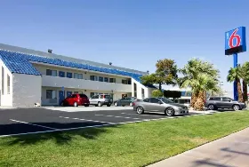 Photograph of Motel 6, North Palm Springs
