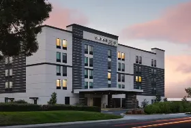 Photograph of SpringHill Suites, Milpitas