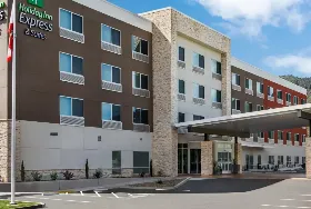 Photograph of Holiday Inn Express & Suites, Ukiah