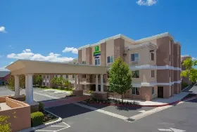 Photograph of Holiday Inn Express, Livermore
