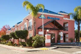 Photograph of Days Inn, Concord