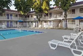 Photograph of Motel 6, San Jose