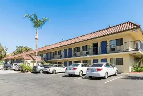 Photograph of Motel 6, Riverside