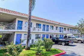 Photograph of Motel 6, Corona