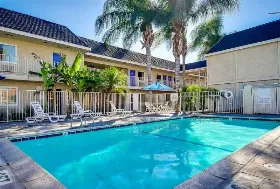 Photograph of Motel 6, Riverside