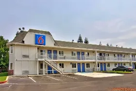 Photograph of Motel 6, Sacramento