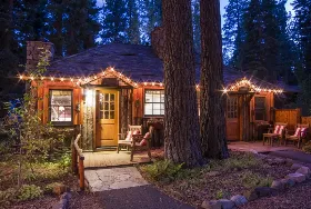 Photograph of Cottage Inn At Lake Tahoe, Tahoe City