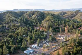 Photograph of Yosemite Ridge, Groveland