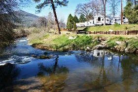 Photograph of High Sierra RV & Mobile Park, Oakhurst