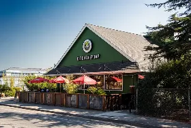Photograph of Pono Hawaiian Kitchen & Tap, Santa Cruz