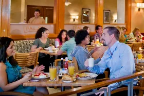 Photograph of Bar Meets Grill, Pala