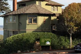 Photograph of The Jabberwock Inn, Monterey