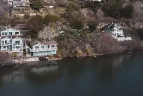 Photograph of Jenner Inn & Cottages, Jenner