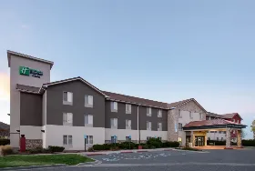 Photograph of Holiday Inn Express, Littleton