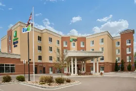 Photograph of Holiday Inn Express & Suites, Thornton