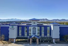Photograph of Embassy Suites, Colorado Springs
