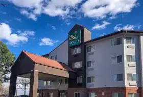 Photograph of Quality Inn, Denver