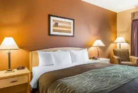 Photograph of Quality Inn, Loveland