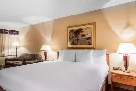 Photograph of Quality Inn, Craig