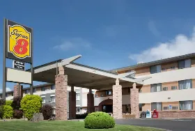 Photograph of Super 8, Grand Junction
