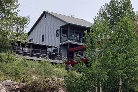 Photograph of Tompkins Lodge, Grand Lake