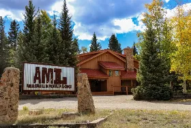 Photograph of Arrowhead Mountain Lodge, Cimarron
