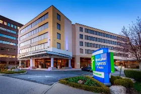 Photograph of Holiday Inn Express, Stamford