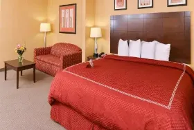 Photograph of Quality Suites, Stratford