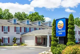 Photograph of Comfort Inn, Guilford