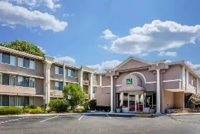 Photograph of Quality Inn, Old Saybrook