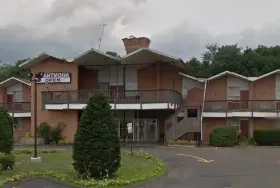 Photograph of Grantmoor Motor Lodge, Newington