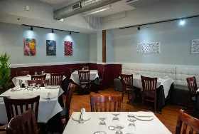Photograph of Tandoori Taste Of India Inc, Riverside