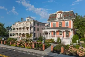 Photograph of Tall Tales Guesthouse At Saybrook Point Inn, Old Saybrook