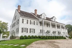 Photograph of Graybarns Inn, Norwalk