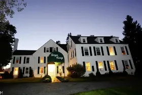Photograph of Gwyn Careg Inn, Pomfret Center