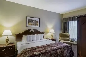 Photograph of Quality Inn, New Castle