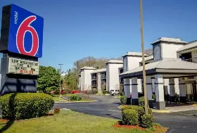 Photograph of Motel 6, Seaford