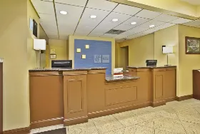 Photograph of Holiday Inn Express, Harrington