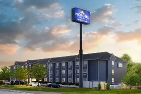 Photograph of Microtel Inn & Suites, Dover