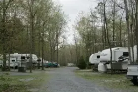 Photograph of G & R Recreation Area & Campground, Houston