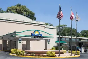 Photograph of Days Inn, Washington
