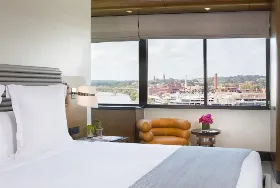 Photograph of Potomac Lounge, Washington