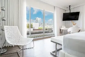 Photograph of President Hotel, Miami Beach