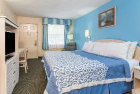 Photograph of Days Inn, Bradenton