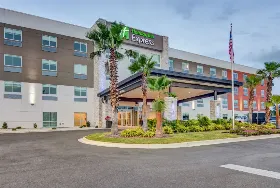 Photograph of Holiday Inn Express, Fort Walton Beach