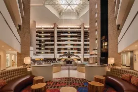 Photograph of Embassy Suites Hotel, Orlando