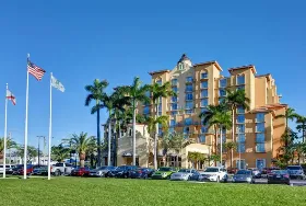 Photograph of Embassy Suites, Miami