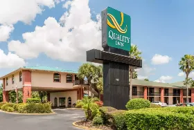 Photograph of Quality Inn, Orlando