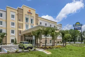 Photograph of Comfort Suites, Daytona Beach