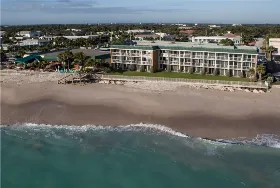Photograph of Holiday Inn Vero Beach - Oceanside, Vero Beach